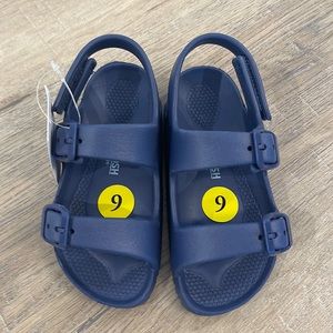 OshKosh Sandals